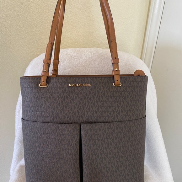 Michael Kors Brown Handbag - Picture 2 of 11